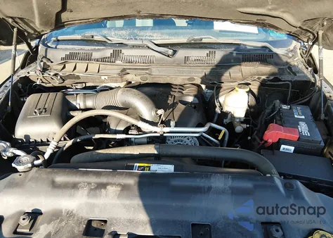 2017 Ram 1500 Express 4X4 5'7 Box z USA, uszkodzony, nr VIN 3C6RR7KT6HG523664